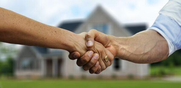 Sell you house to a cash home buyer in Illinois